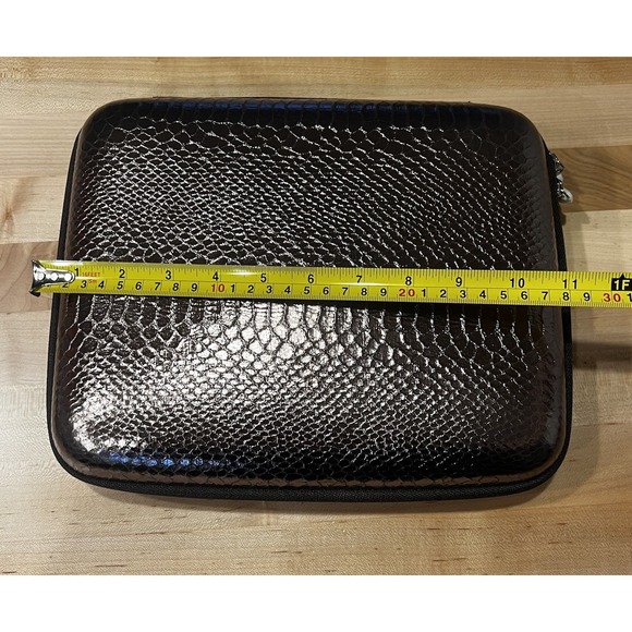 Laura Mercier Limited Edition Essential Custom Artist Portfolio Case In Bronze - Picture 2 of 8